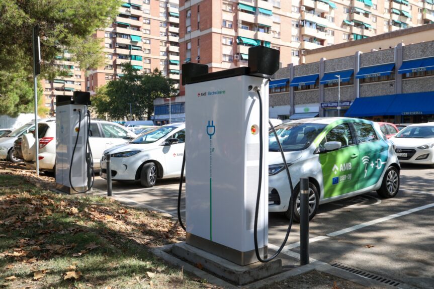 L’Hospitalet, pionera en recàrrega de vehicles elèctrics amb l’energia de la frenada del Metro