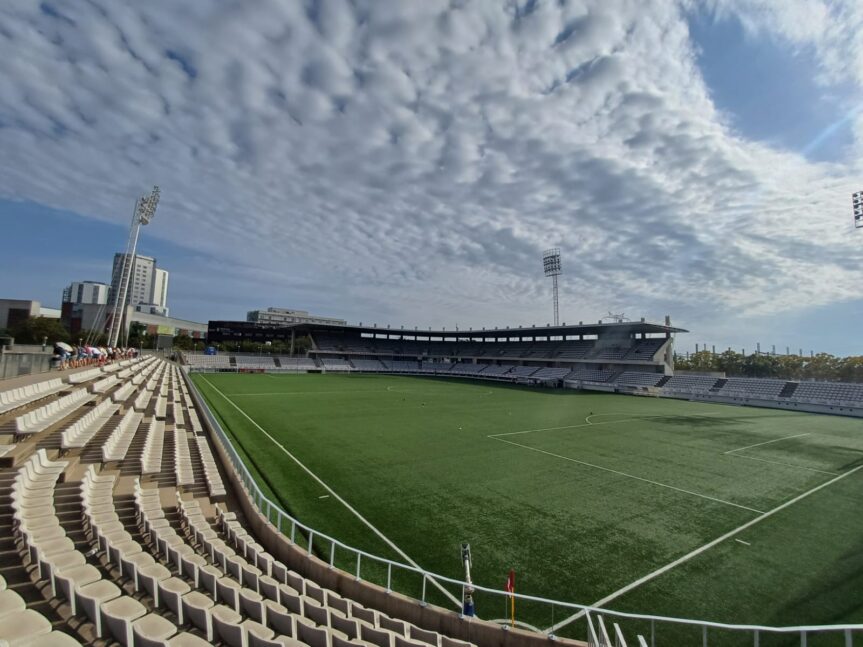 Un robatori als vestuaris de l’Estadi Municipal de futbol obliga a suspendre el Torneig en el que participaven 12 equips de la ciutat