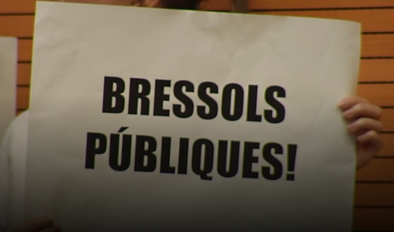 Les famílies de les cinc escoles bressol, pendents de la seva municipalització, denuncien l’endarreriment en el pagament de les compensacions