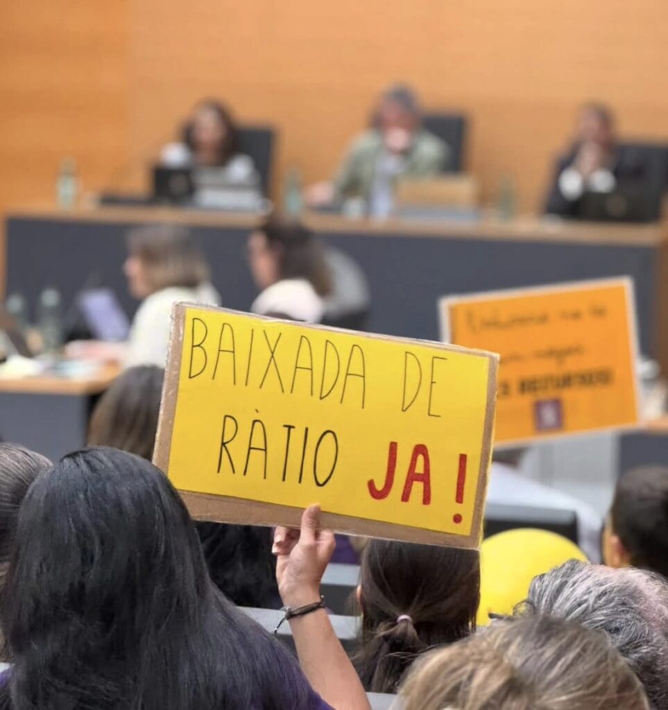 Dossier. Les emergències que pressionen la ciutat (3). L’Hospitalet afronta una emergència educativa marcada per l’abandonament escolar, la massificació i la falta de recursos