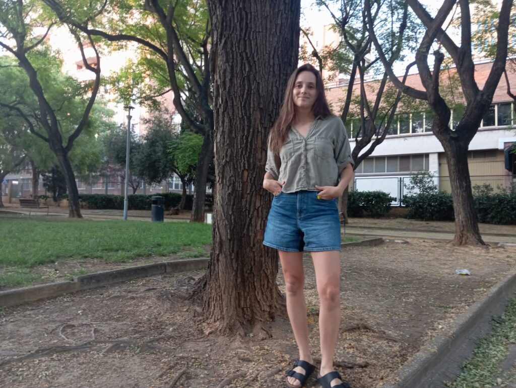 «Amb els refugis climàtics el que fa l’Administració és posar una etiqueta a espais climatitzats que ja estan al servei de la ciutadania», Júlia Corbera (Ecologistes en Acció)