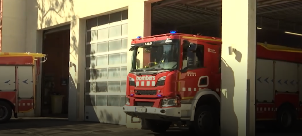 Los bomberos de l’Hospitalet se plantan: denuncian un servicio al límite y se suman a la movilización en toda Catalunya